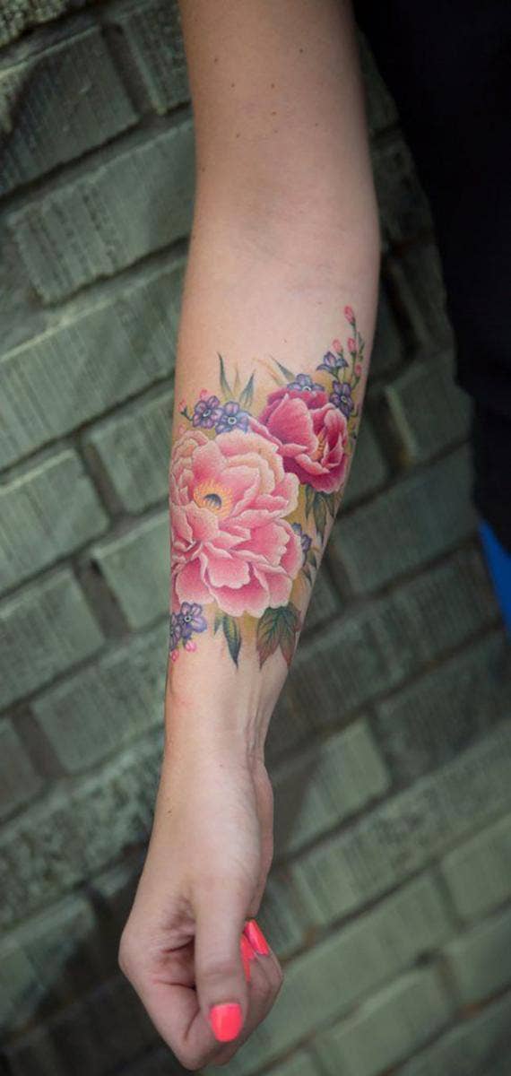 35 Best Flower Tattoos For Women That Will Inspire You To Get Inked